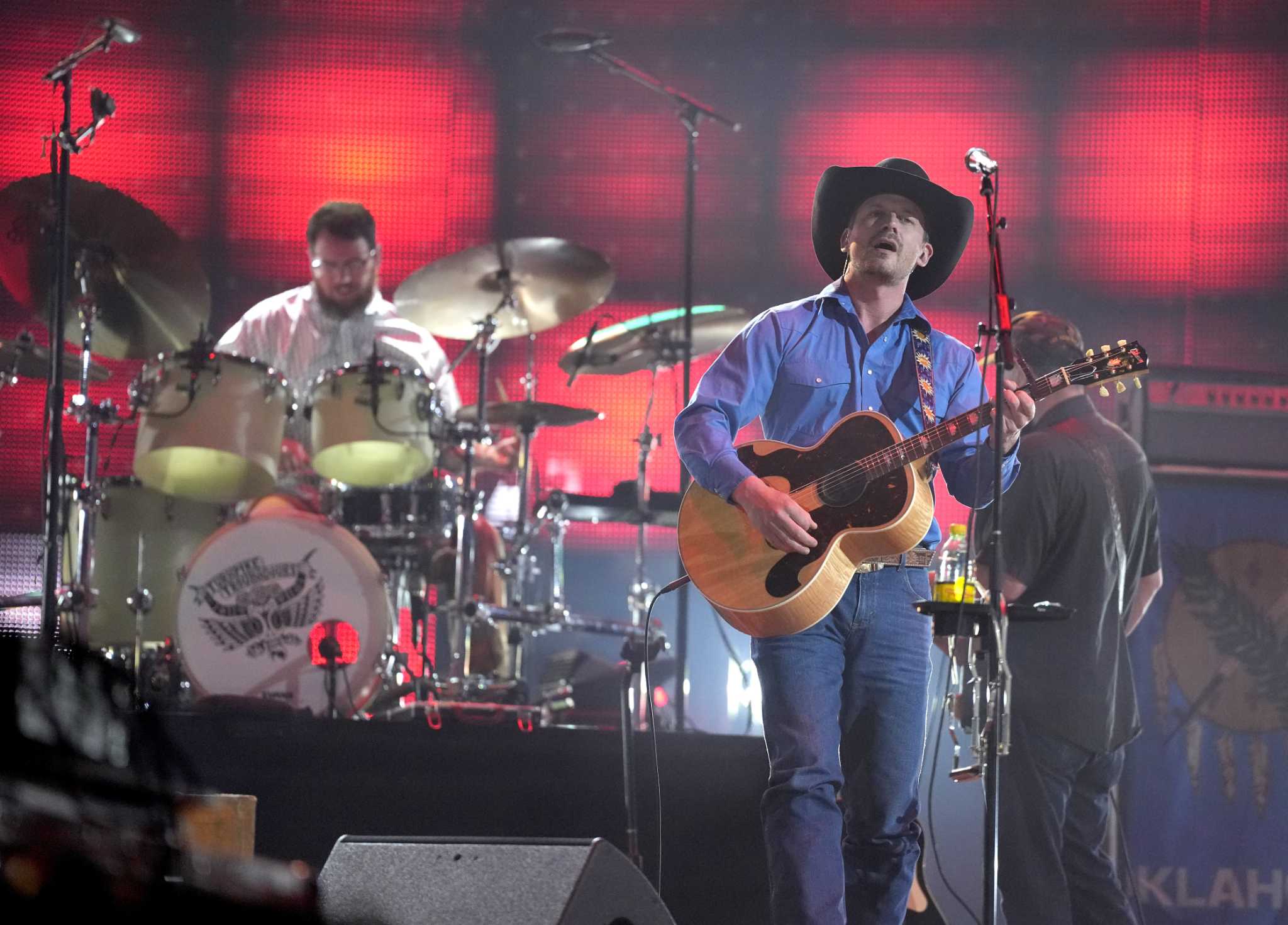 Turnpike Troubadours playing live